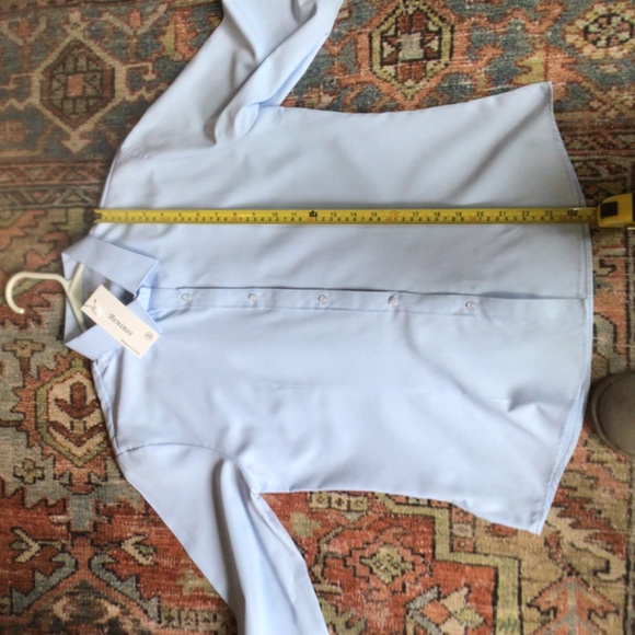 NWT Ladies Button Down Dress Shirt, Light Blue Small - Picture 8 of 9
